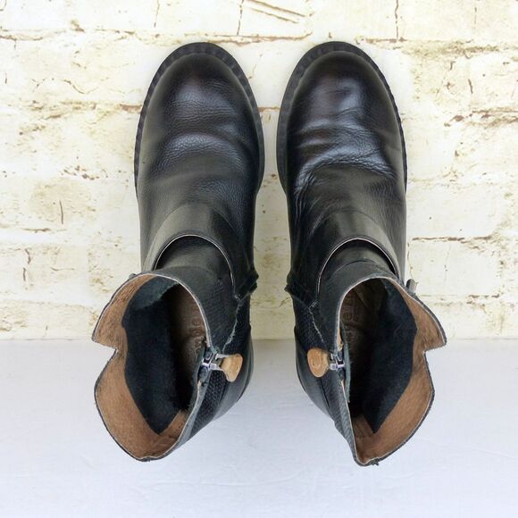 Gentle Souls Kenneth Cole Boot Women 7.5 Black Binta Moto Bootie2 Leather Buckle - Picture 8 of 14